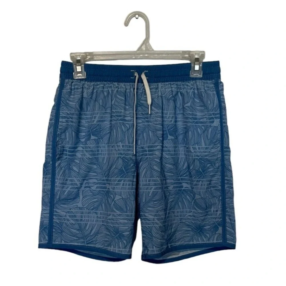 Travis Mathew Board Shorts Mens Small Blue Tropical Floral Print Swim Trunks
